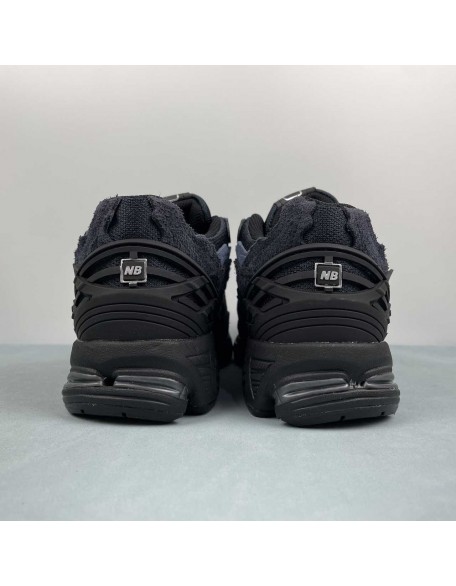New Balance 1906
