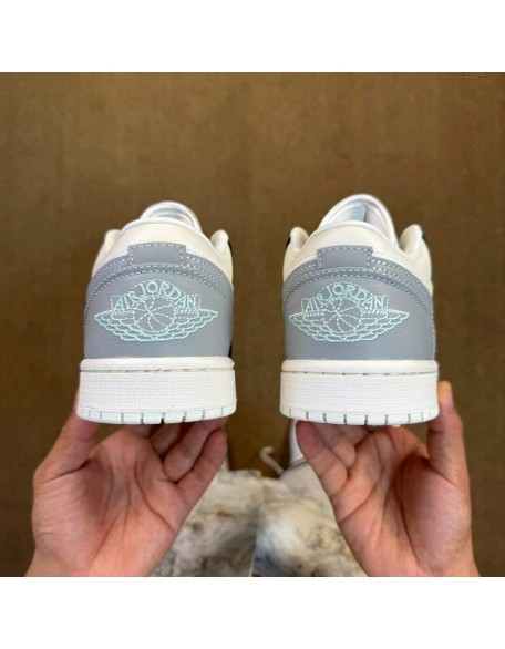 Air Jordan 1