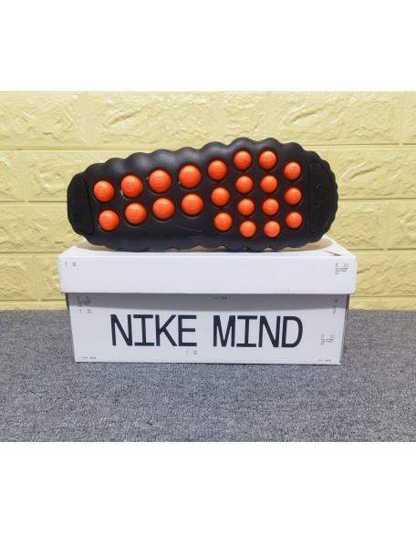 Nike Mind 001
