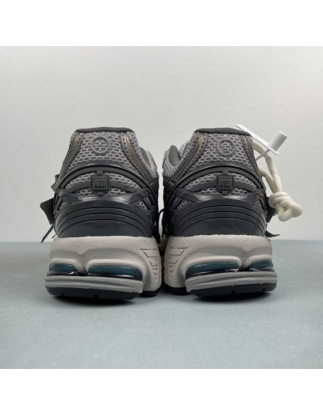 New Balance 1906
