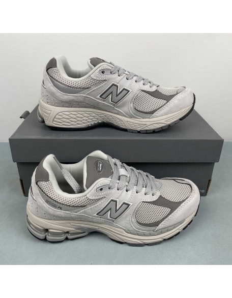 New Balance 2002R