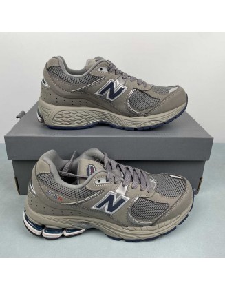 New Balance 2002R