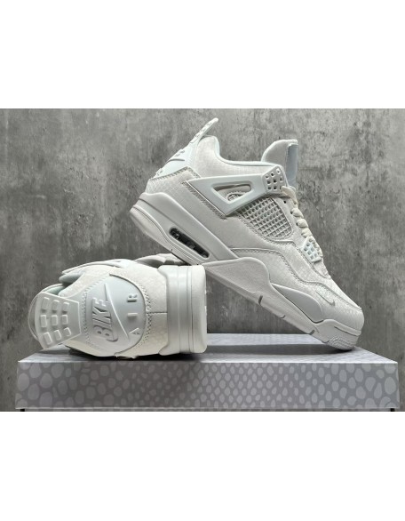 Air Jordan 4