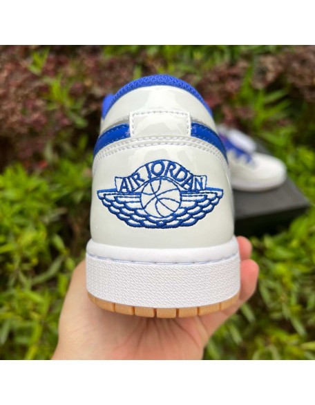 Air Jordan 1 Low 