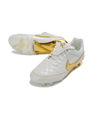 Nike Tiempo Legend SE