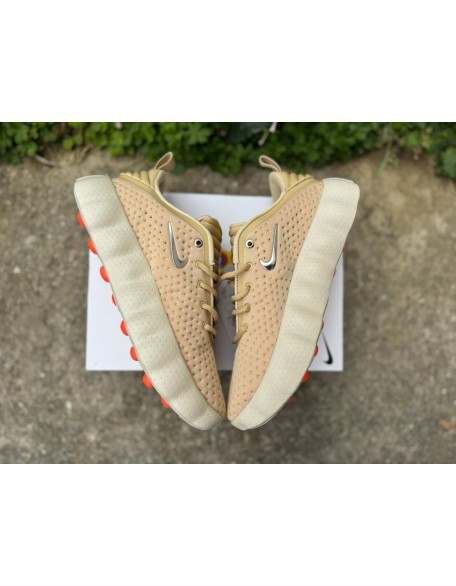 Nike Mind 002
