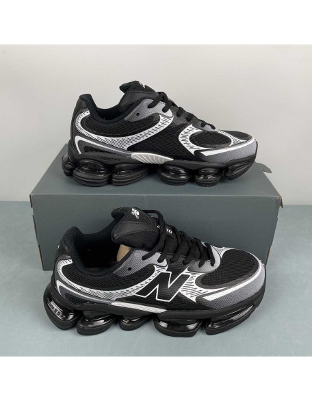 New Balance 2000