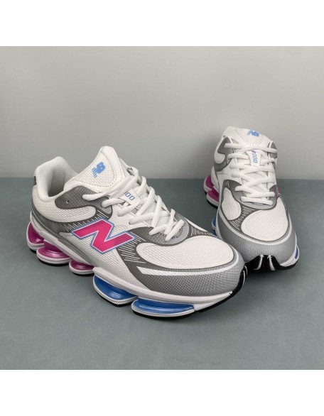 New Balance 2000