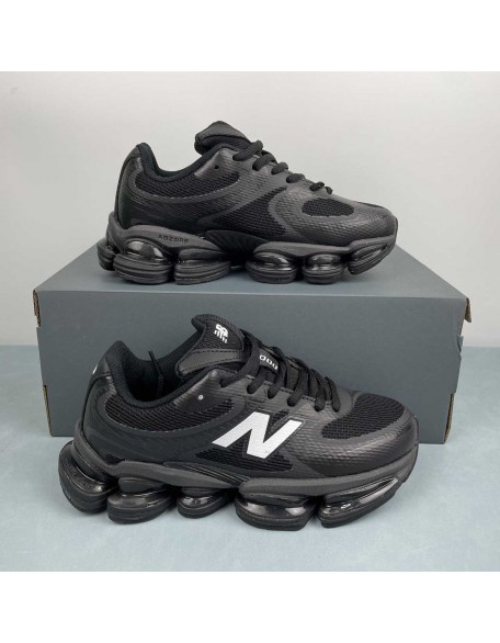 New Balance 2000