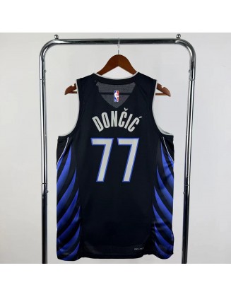 Dallas Mavericks Doncic#77
