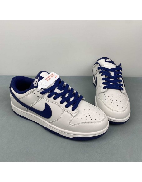 Nike SB Dunk Low 