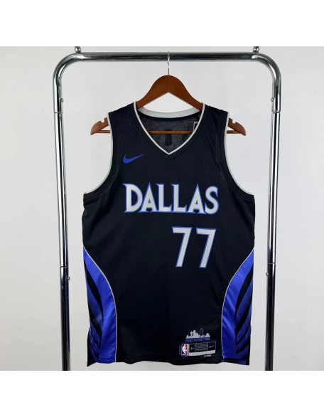 Dallas Mavericks Doncic#77