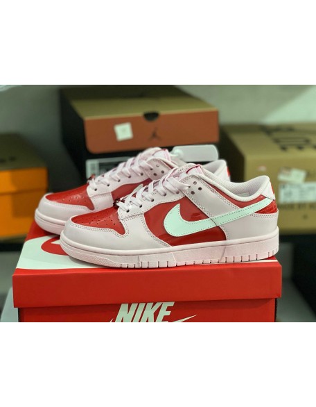 Nike SB Dunk Low 