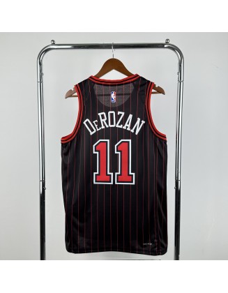 Chicago Bulls DeROZAN #11