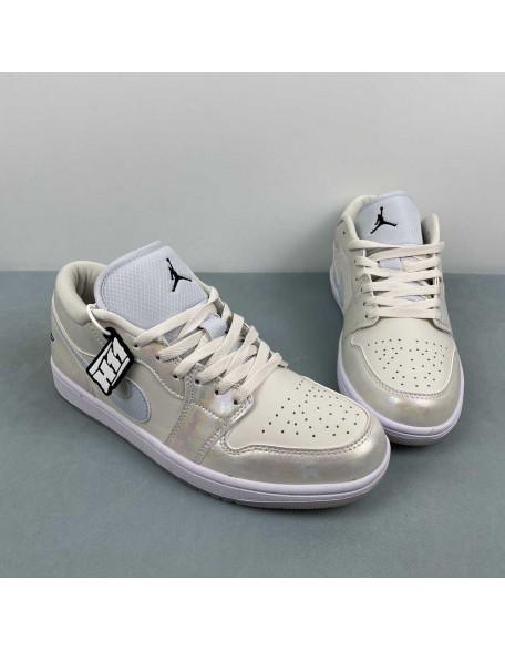 Air Jordan 1 Low 