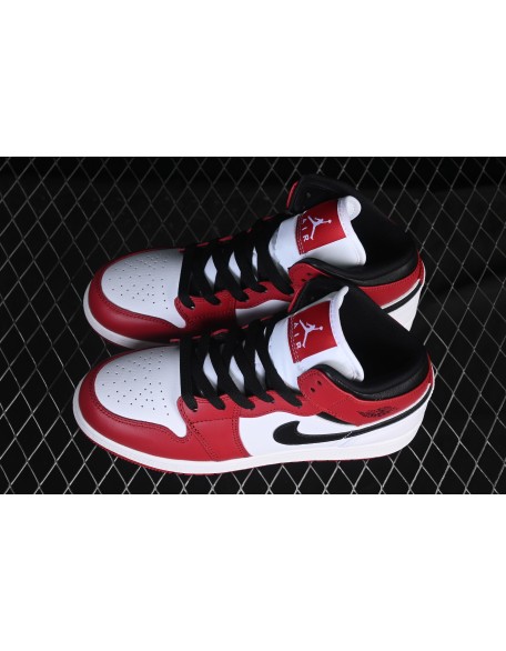 Air Jordan 1 Mid