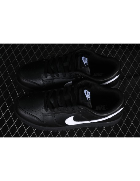 Nike SB Dunk Low 
