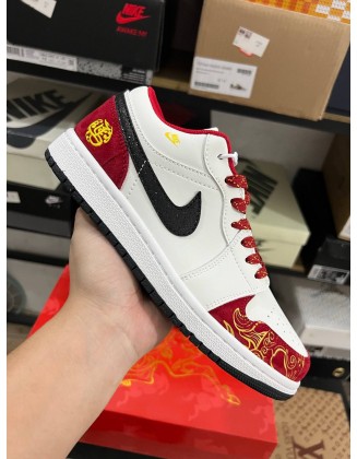 Air Jordan 1 Low 