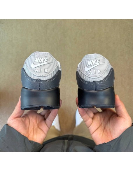 Nike Air Max 90