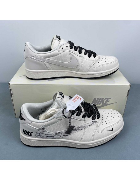 Air Jordan 1 Low 