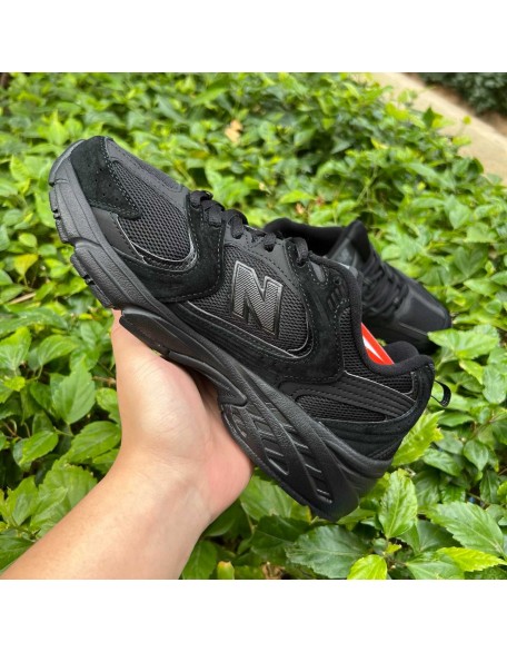 New Balance 530