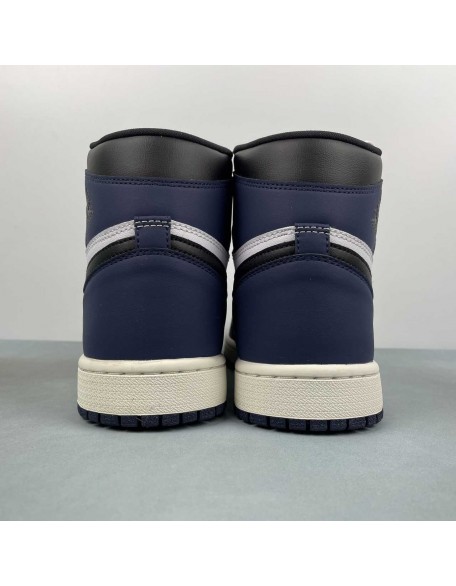 Air Jordan 1 Mid