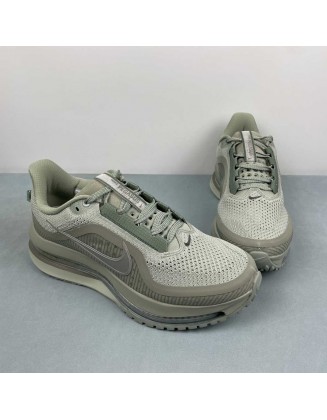NIKE Pegasus Premium