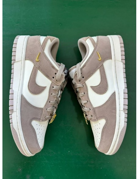 Nike SB Dunk Low 