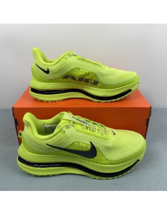 NIKE Pegasus Premium