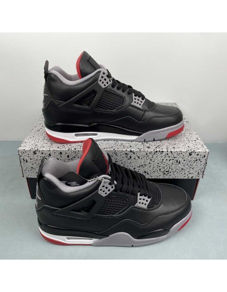 Air Jordan 4 