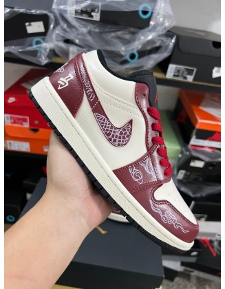 Air Jordan 1 Low 