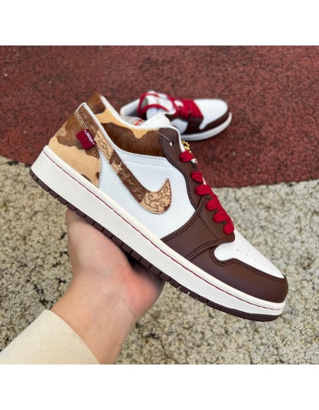 Air Jordan 1 Low 