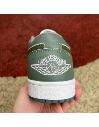Air Jordan 1 Low 