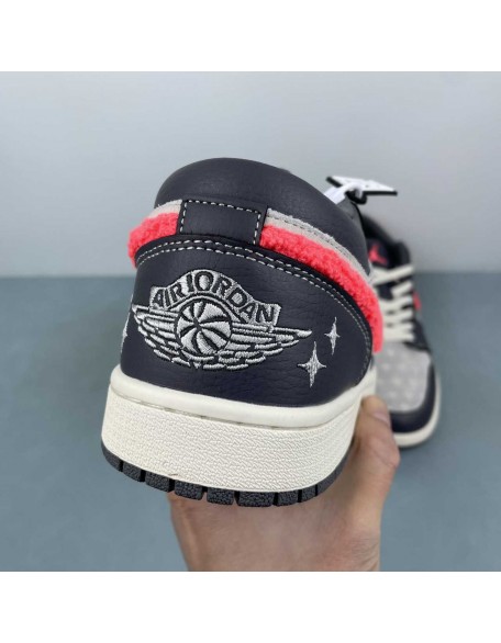 Air Jordan 1 Low 