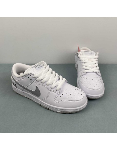 Nike SB Dunk Low 