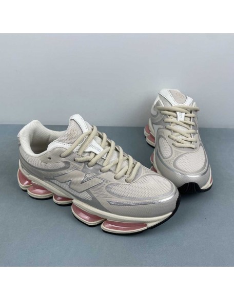 New Balance 2000