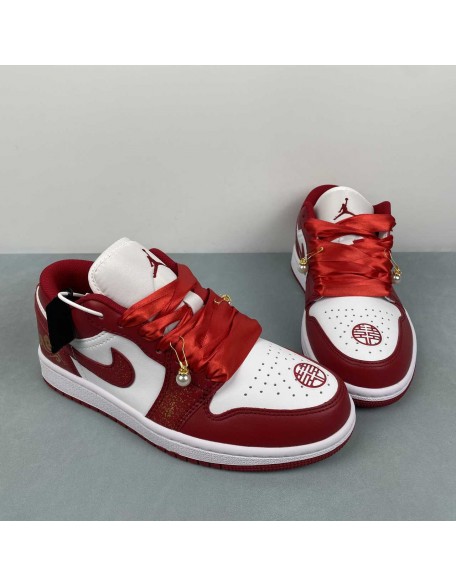 Air Jordan 1 Low 