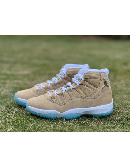 Air Jordan 11