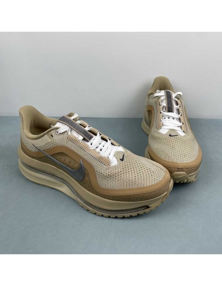 NIKE Pegasus Premium