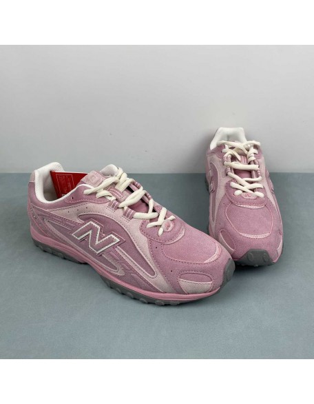 New Balance 204