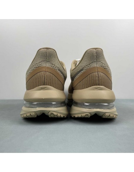 NIKE Pegasus Premium