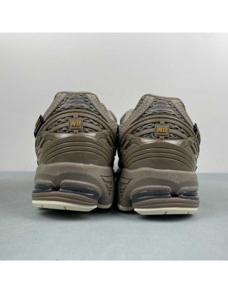 New Balance 1906