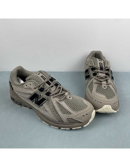 New Balance 1906