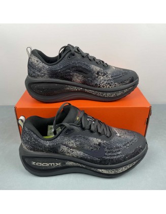 Nike Zoom Vomero 18