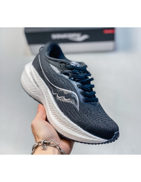 Saucony Endorphin Pro 4