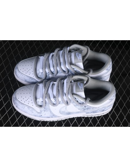 Nike SB Dunk Low 