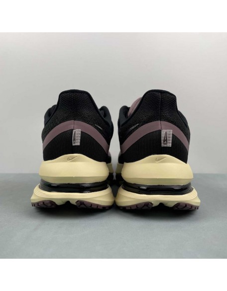 NIKE Pegasus Premium