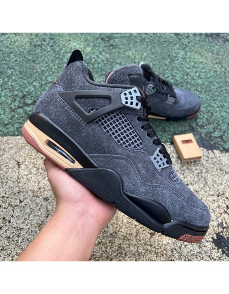 Air Jordan 4
