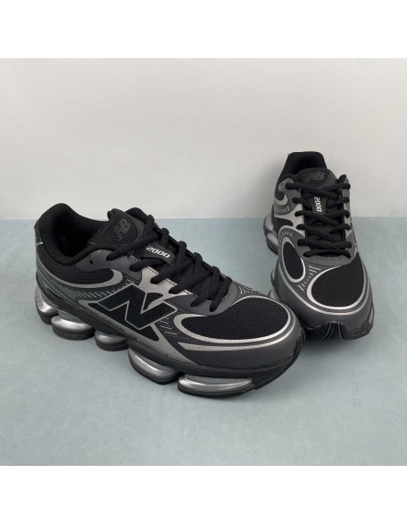 New Balance 2000