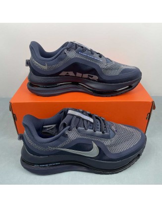 NIKE Pegasus Premium
